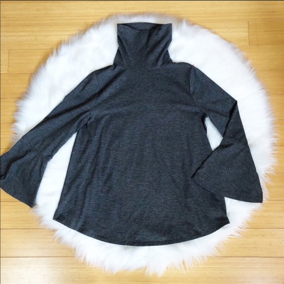 Anthropologie Liz Bell-Sleeve Turtleneck-SMALL - Picture 7 of 7